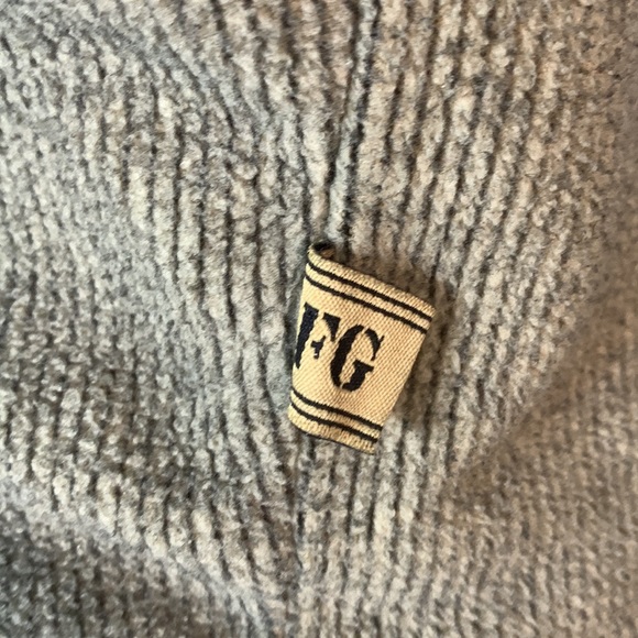 🧡 FADED GLORY: Vintage faded glory vneck sweater - Picture 4 of 7